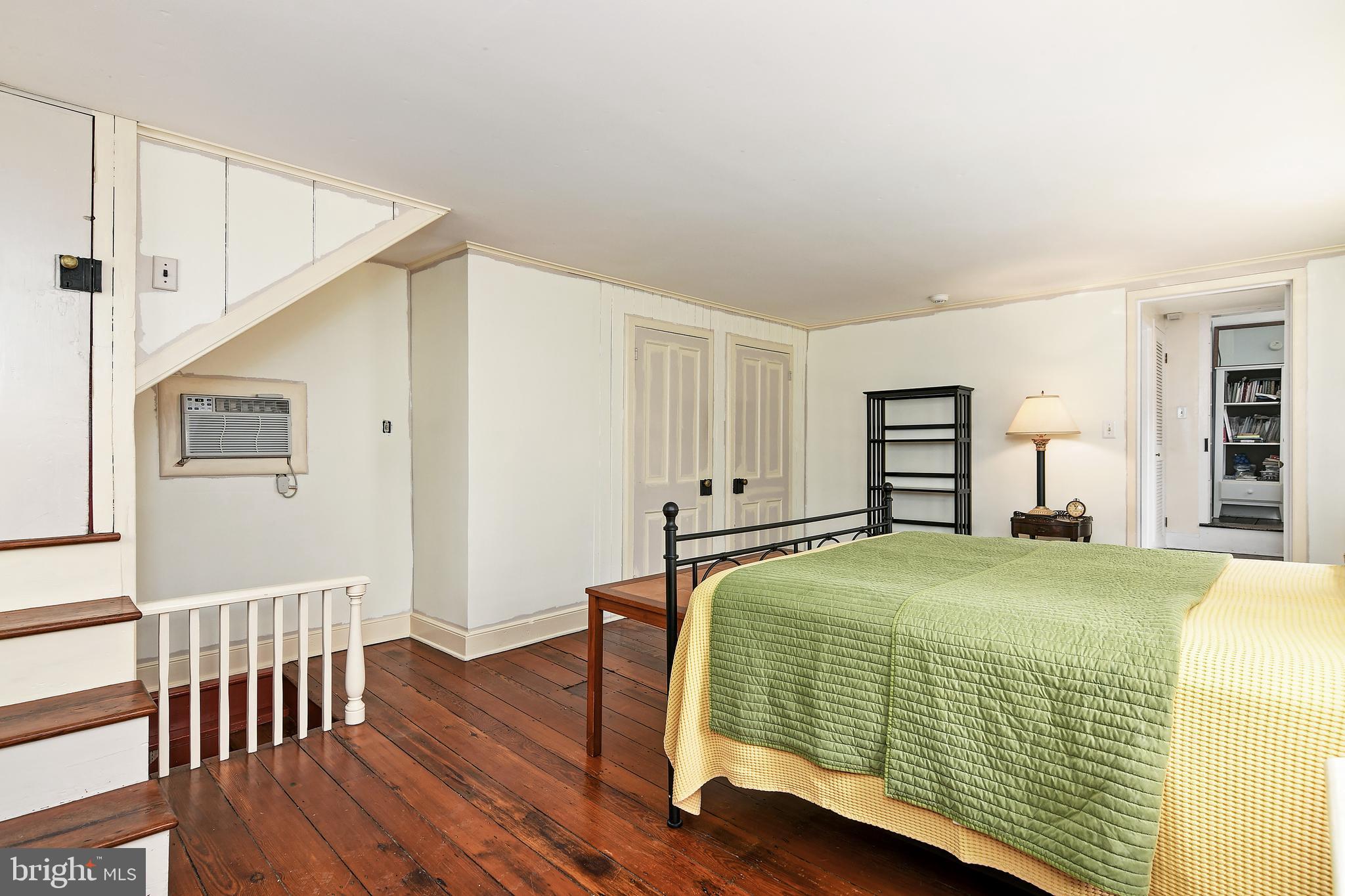 207 High Street Cambridge, MD 21613 - Photo 41 of 44 Bedroom #3