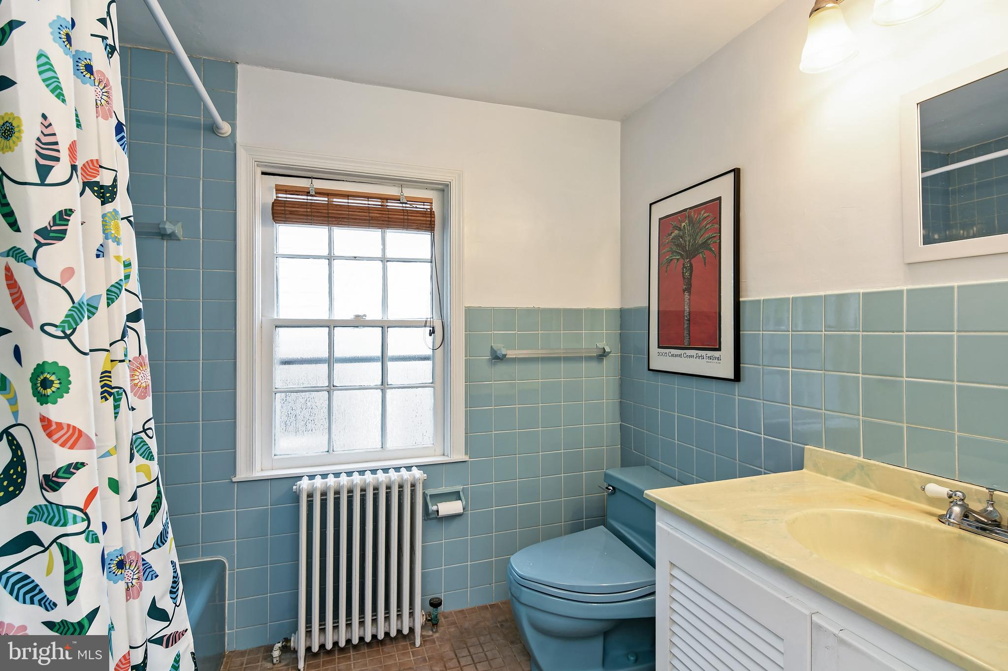 207 High Street Cambridge, MD 21613 - Photo 43 of 44 Bath #2 on Second Floor