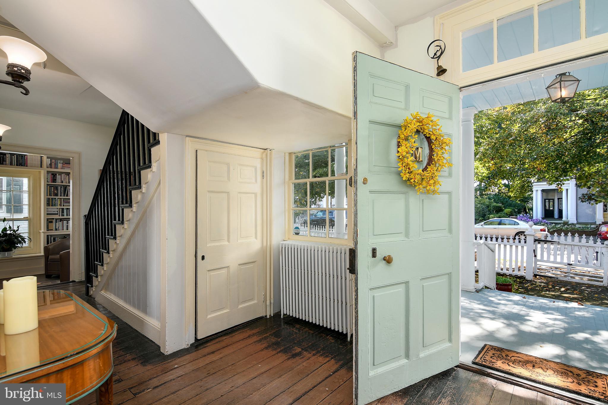 207 High Street Cambridge, MD 21613 - Photo 6 of 44 Welcome to 207 High!