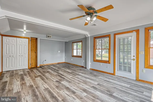 $454,999 | 305 West Shady Lane, Enola, PA 17025