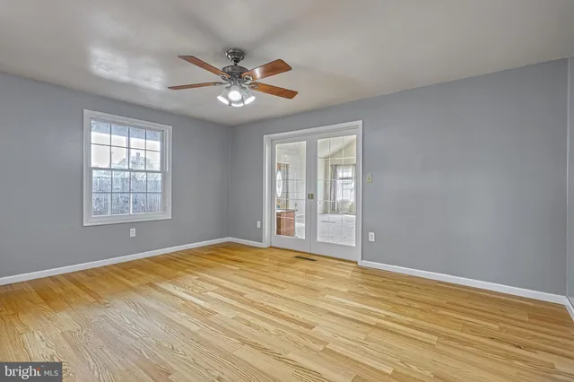 $454,999 | 305 West Shady Lane, Enola, PA 17025