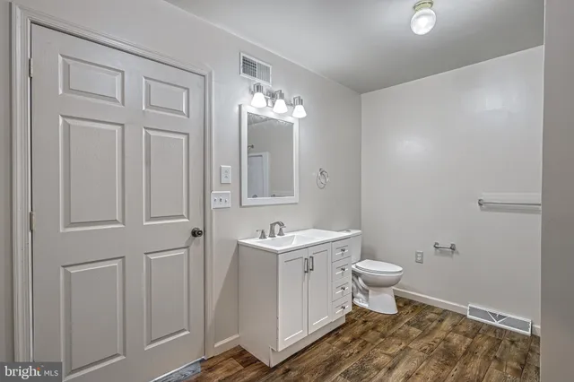 $454,999 | 305 West Shady Lane, Enola, PA 17025