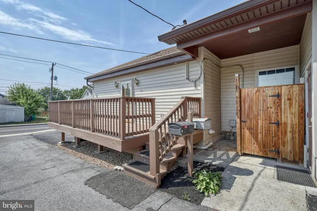 $454,999 | 305 West Shady Lane, Enola, PA 17025