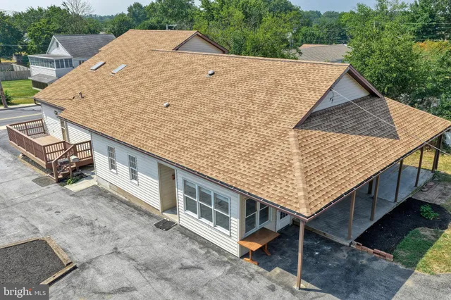 $454,999 | 305 West Shady Lane, Enola, PA 17025