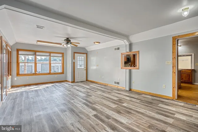 $454,999 | 305 West Shady Lane, Enola, PA 17025