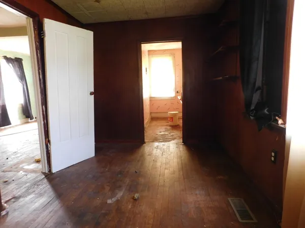 $65,000 | 314 Railroad Street, Hudson, MI 49247