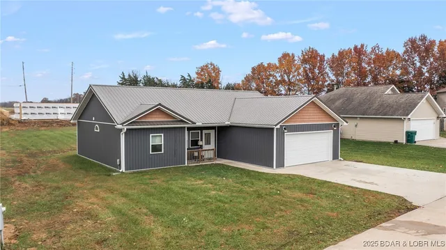$290,000 | 7014 Carmel Drive, Fulton, MO 65251