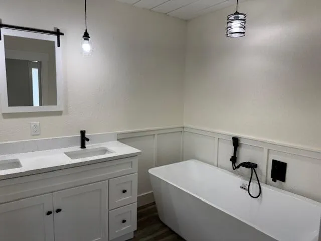 $3,100 | 712 Elise Lane, Destin, FL 32541