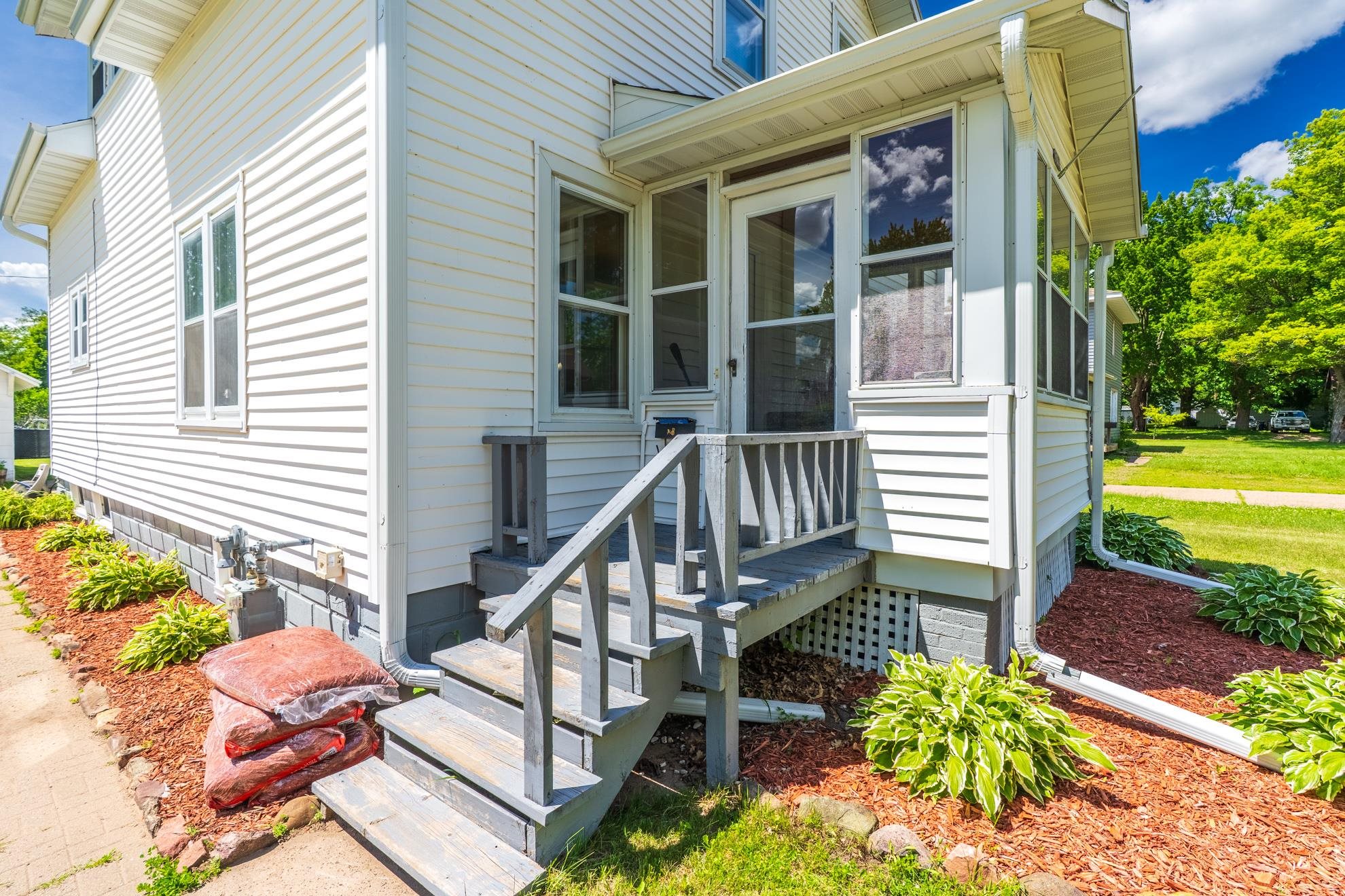 310 Nast Street Merrill, WI 54452 - Photo 6 of 49