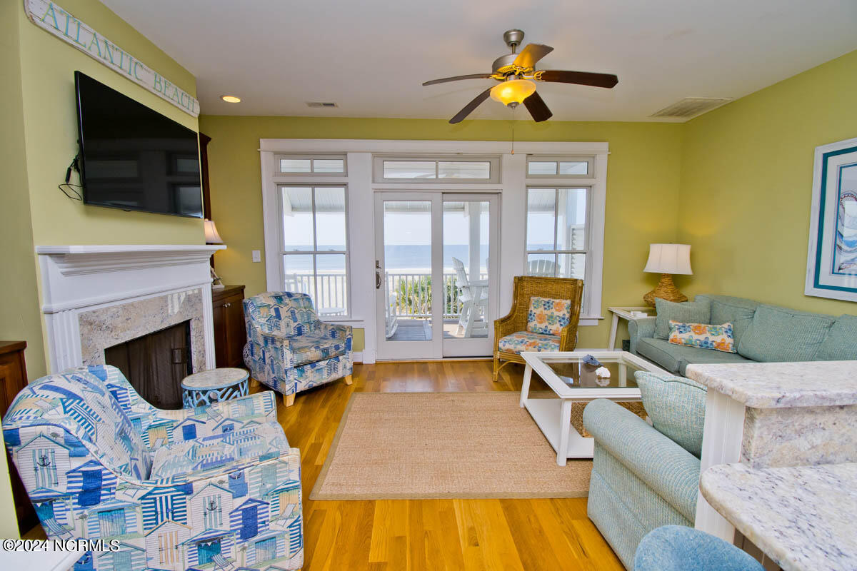 175 Atlantic Boulevard Atlantic Beach, NC 28512 - Photo 14 of 61 DSC_4126