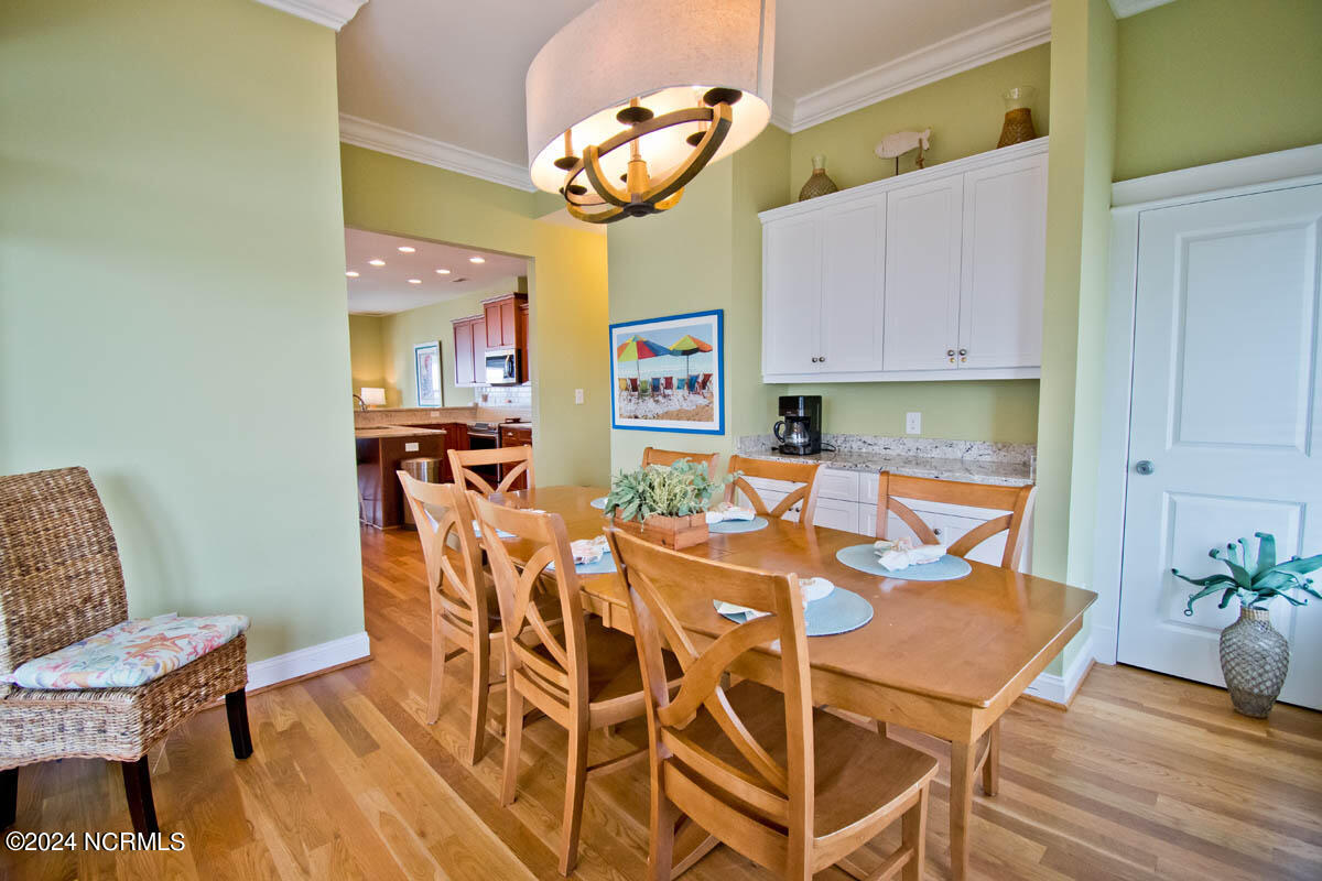 175 Atlantic Boulevard Atlantic Beach, NC 28512 - Photo 23 of 61 Dining Room