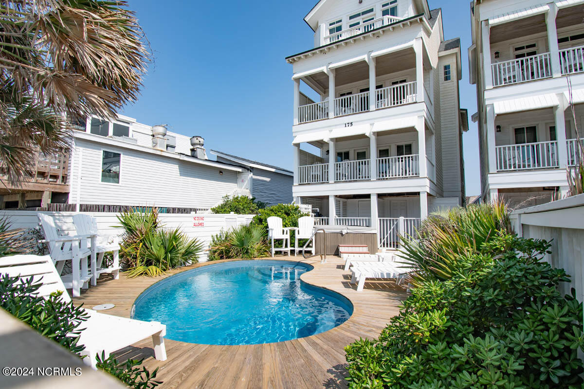 175 Atlantic Boulevard Atlantic Beach, NC 28512 - Photo 3 of 61 1