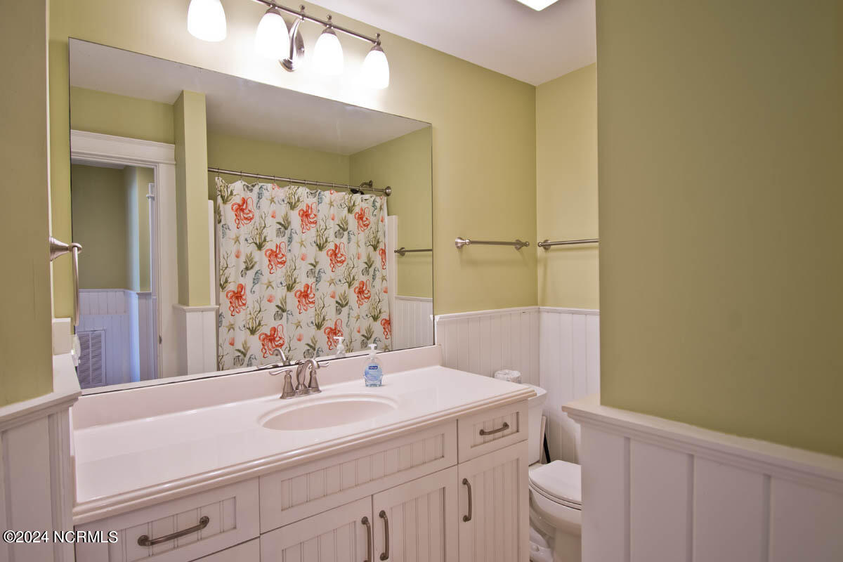 175 Atlantic Boulevard Atlantic Beach, NC 28512 - Photo 35 of 61 Guest Bath