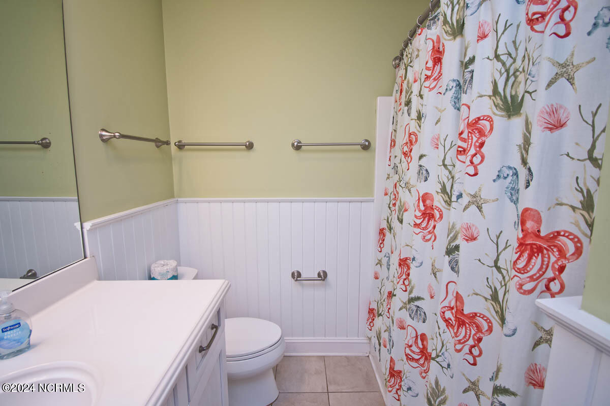 175 Atlantic Boulevard Atlantic Beach, NC 28512 - Photo 36 of 61 Guest Bath