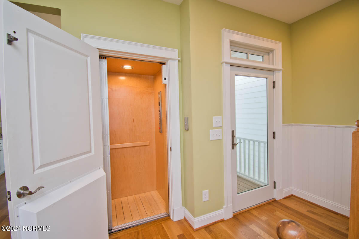 175 Atlantic Boulevard Atlantic Beach, NC 28512 - Photo 50 of 61 Elevator