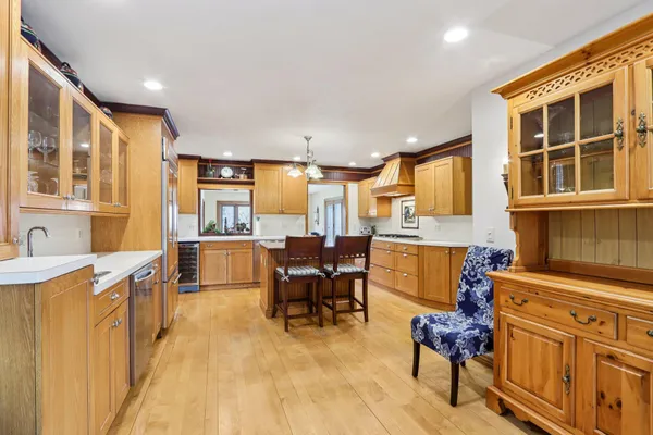 $675,000 | W338-s4370 Drumlin Drive, Dousman, WI 53118