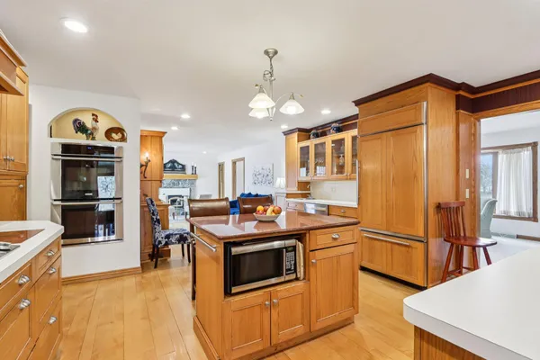 $675,000 | W338-s4370 Drumlin Drive, Dousman, WI 53118