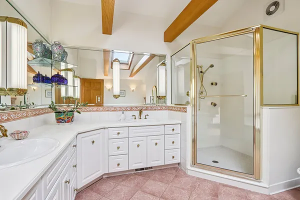 $675,000 | W338-s4370 Drumlin Drive, Dousman, WI 53118