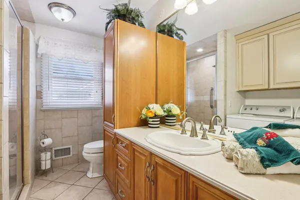 $675,000 | W338-s4370 Drumlin Drive, Dousman, WI 53118