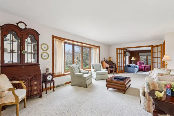 $675,000 | W338-s4370 Drumlin Drive, Dousman, WI 53118