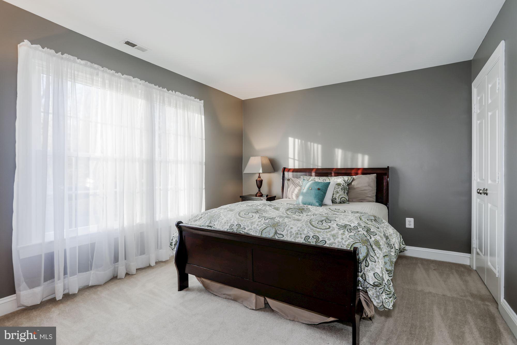 7163 Baldwin Ridge Road Warrenton, VA 20187 - Photo 24 of 35 3rd bedroom