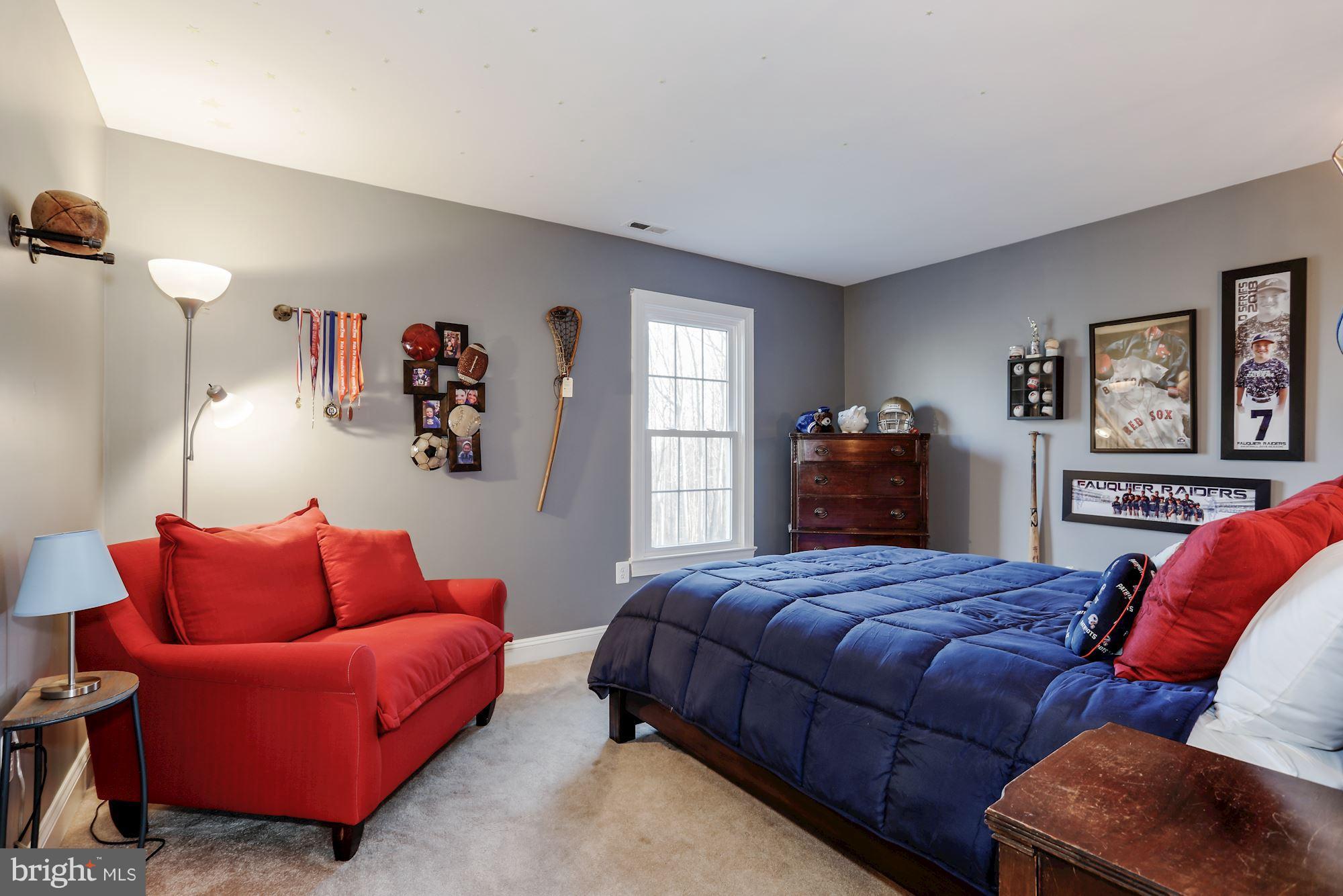 7163 Baldwin Ridge Road Warrenton, VA 20187 - Photo 25 of 35 2nd Bedroom