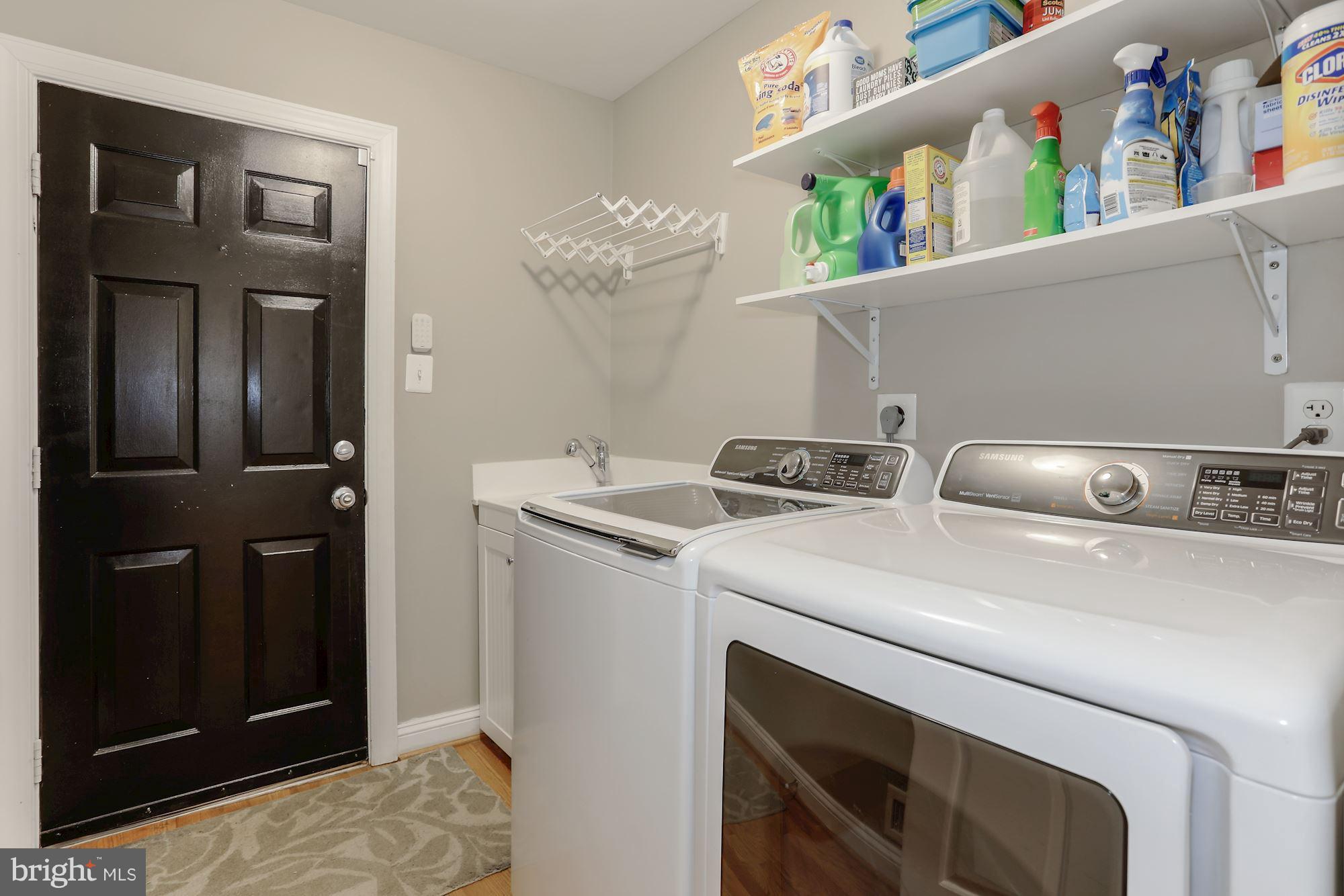 7163 Baldwin Ridge Road Warrenton, VA 20187 - Photo 4 of 35 Spacious Separate Laundry Room