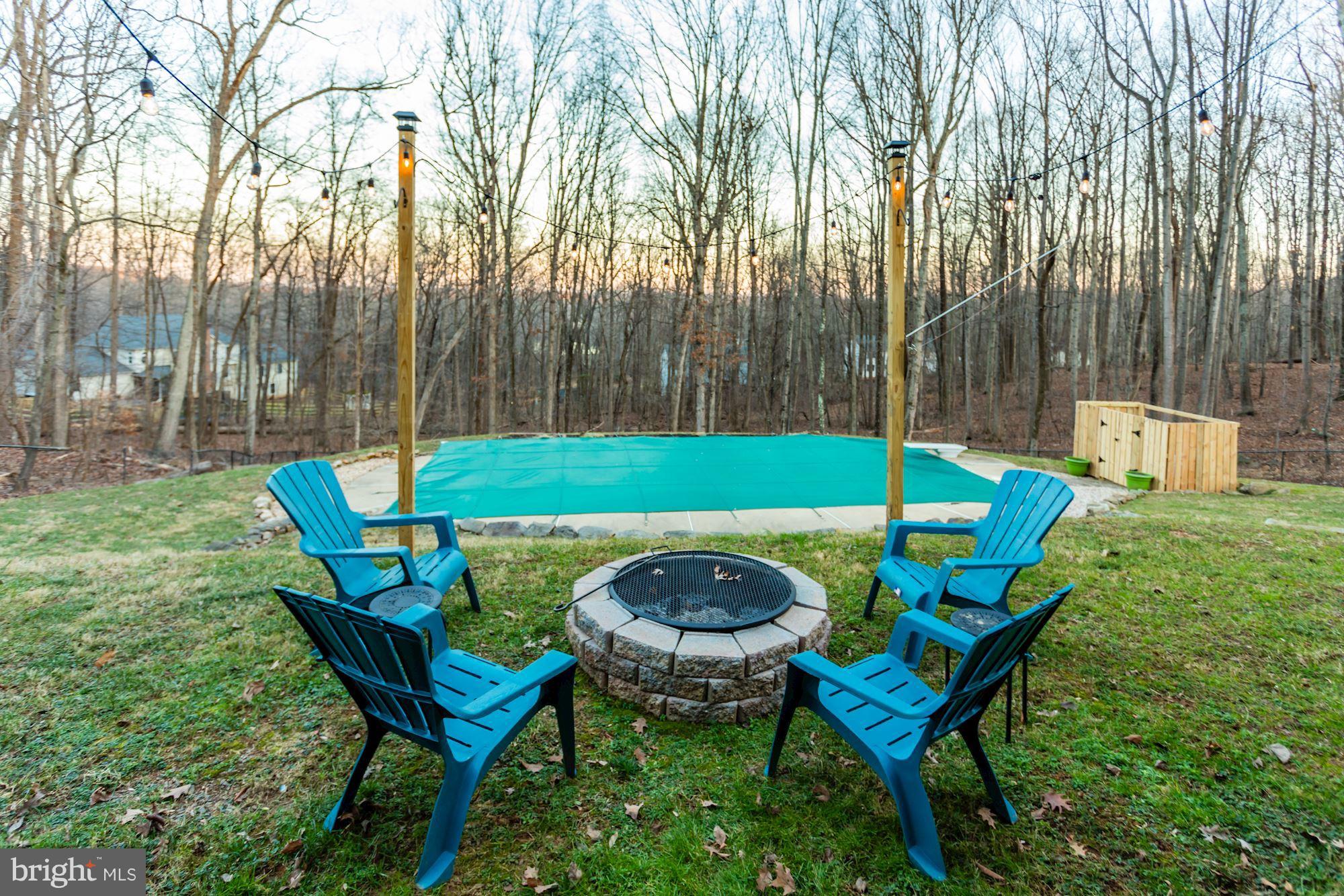7163 Baldwin Ridge Road Warrenton, VA 20187 - Photo 33 of 35 Enjoy your Poolside!
