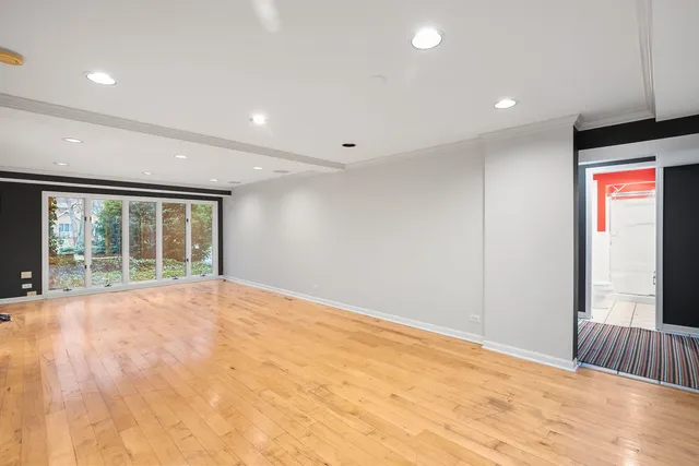 $839,000 | 1292 Oak Trail Drive, Libertyville, IL 60048