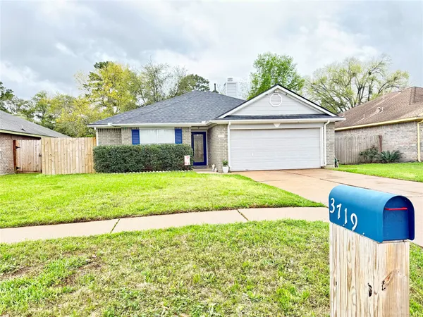 $259,900 | 3719 Nutwood Lane, Spring, TX 77389