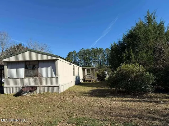 $99,000 | 281 Holland Road, Lucedale, MS 39452