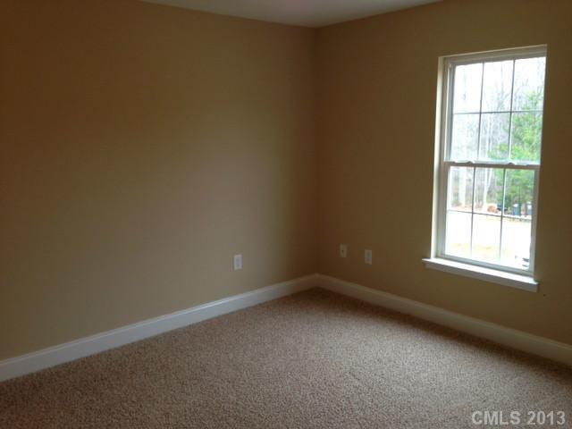 115 North Castleview Road Salisbury, NC 28146 - Photo 5 of 12