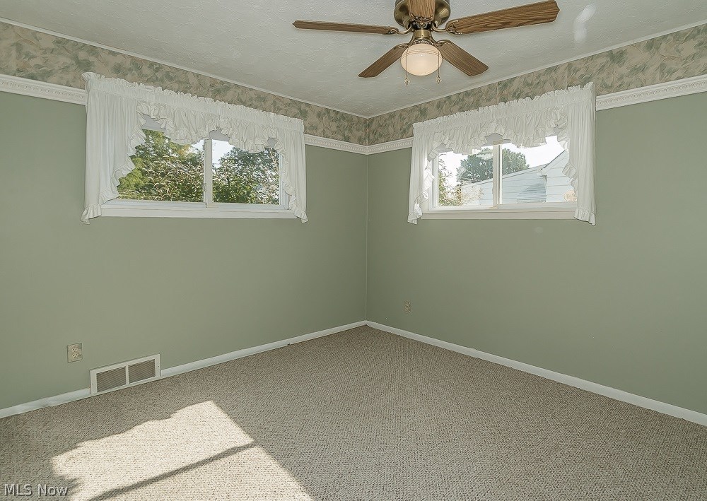 713 Pendley Road Willowick, OH 44095 - Photo 15 of 27