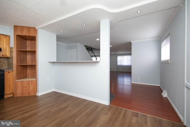 2715 Northview Road Philadelphia, PA 19152 - Photo 4 of 15 Gallery Image 4