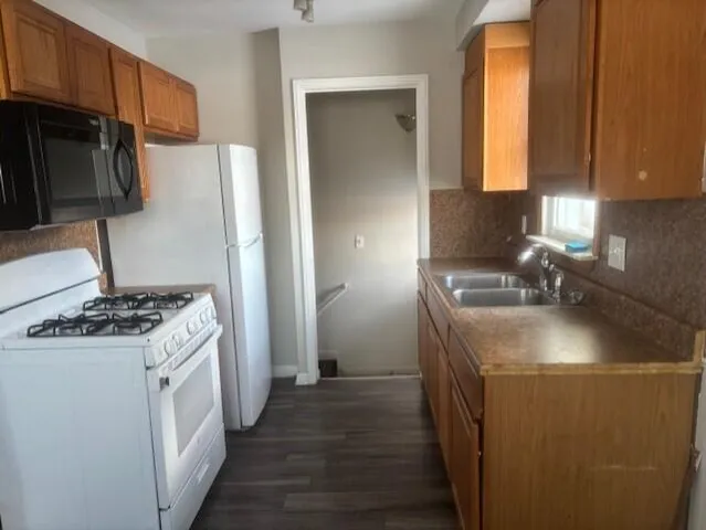 $139,900 | 1723 Goddard Road, Lincoln Park, MI 48146