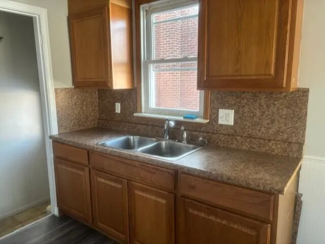 $139,900 | 1723 Goddard Road, Lincoln Park, MI 48146