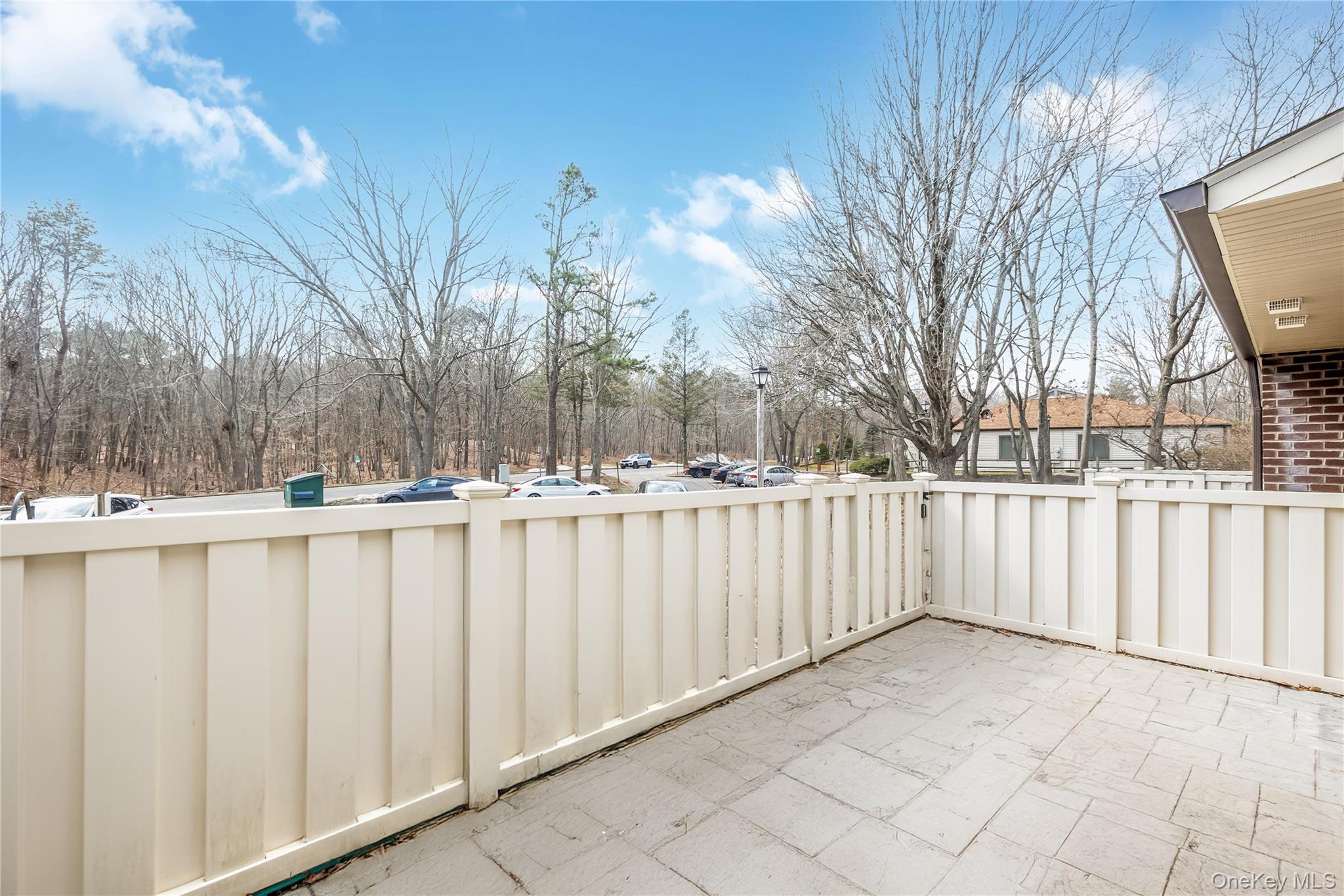 225 Birchwood Road Coram, NY 11727 - Photo 5 of 27