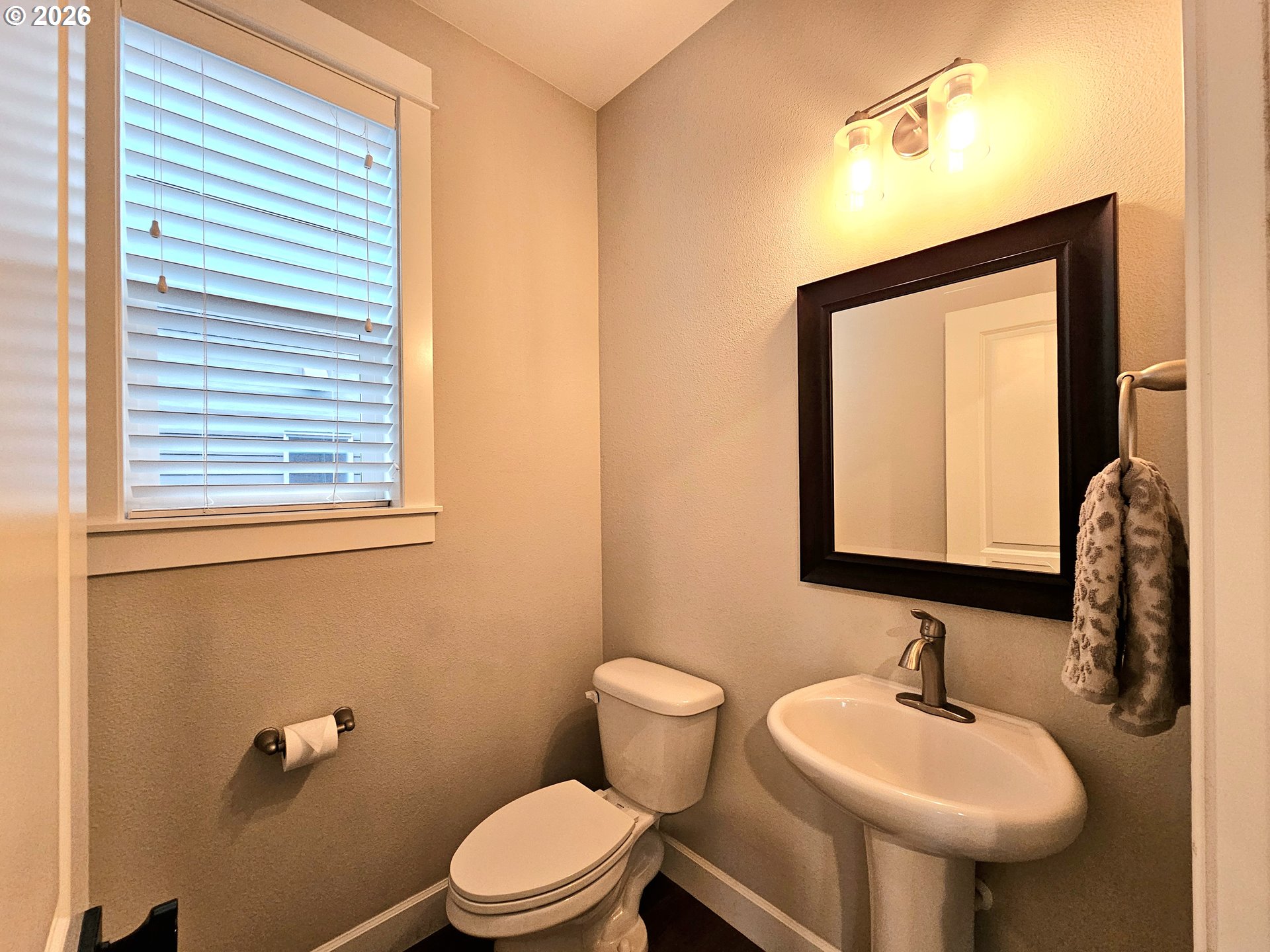 1606 Northeast 172nd Circle Ridgefield, WA 98642 - Photo 8 of 29