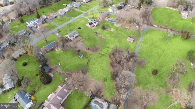 $295,000 | 20821 Brooke Knolls Road, Gaithersburg, MD 20882