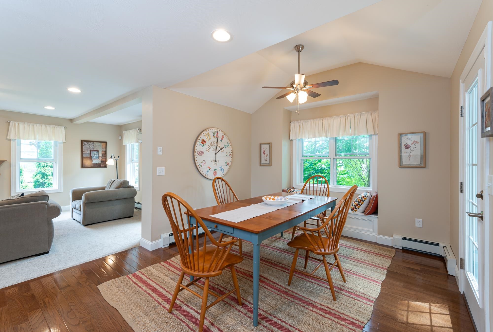 94 Robinson Road Nashua, NH 03060 - Photo 14 of 40