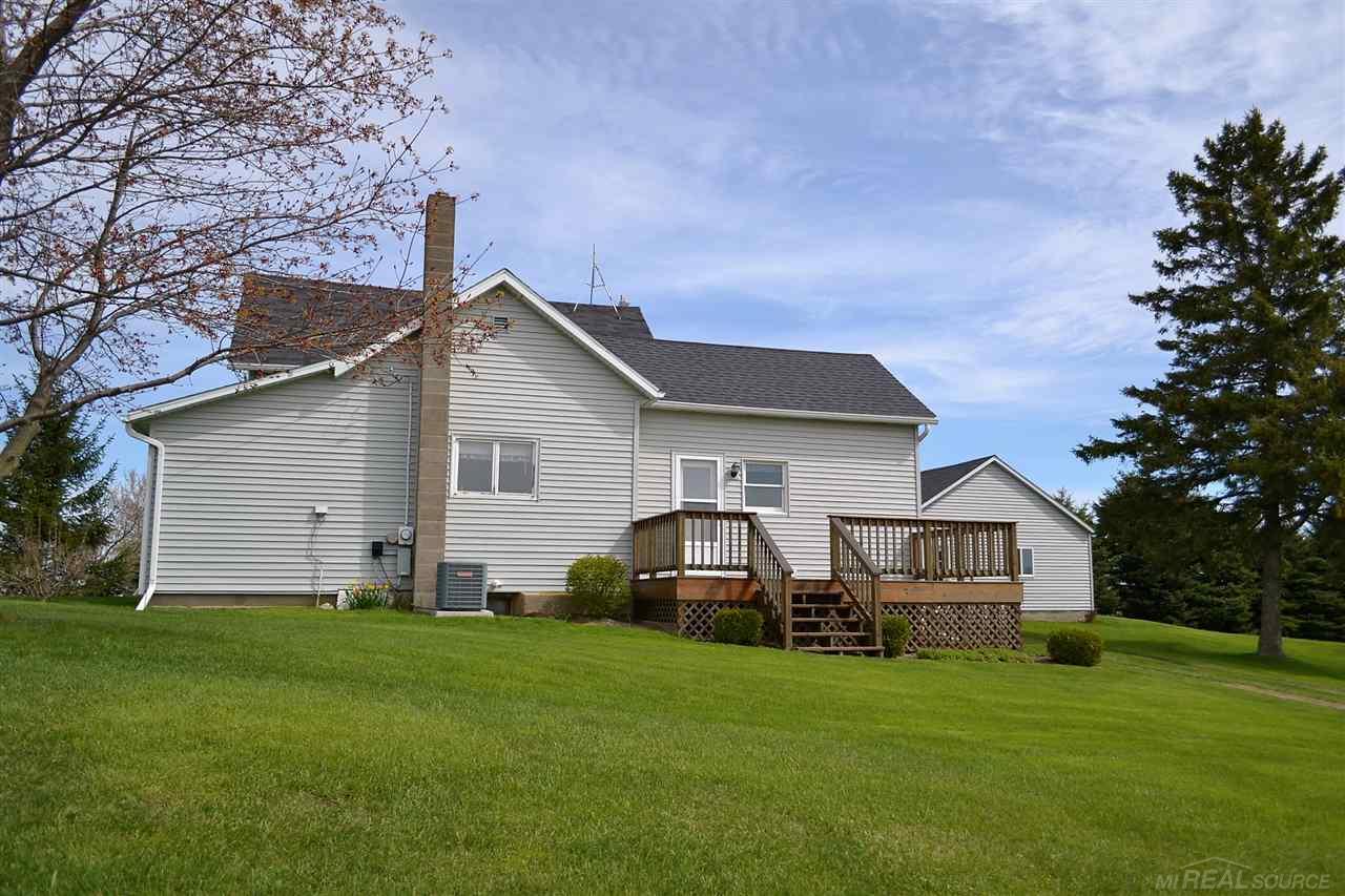 5470 Maple Grove Road Deckerville, MI 48427 - Photo 17 of 19