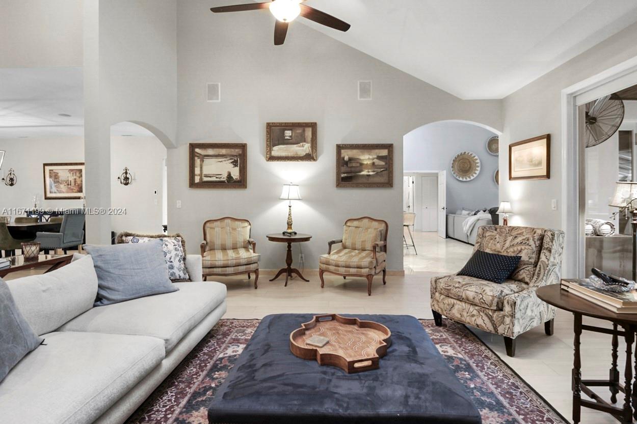 18660 Southeast River Ridge Road Jupiter, FL 33469 - Photo 11 of 48 Gallery Image 11
