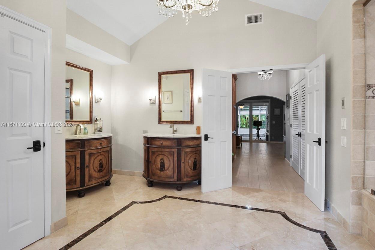 18660 Southeast River Ridge Road Jupiter, FL 33469 - Photo 20 of 48 Gallery Image 20
