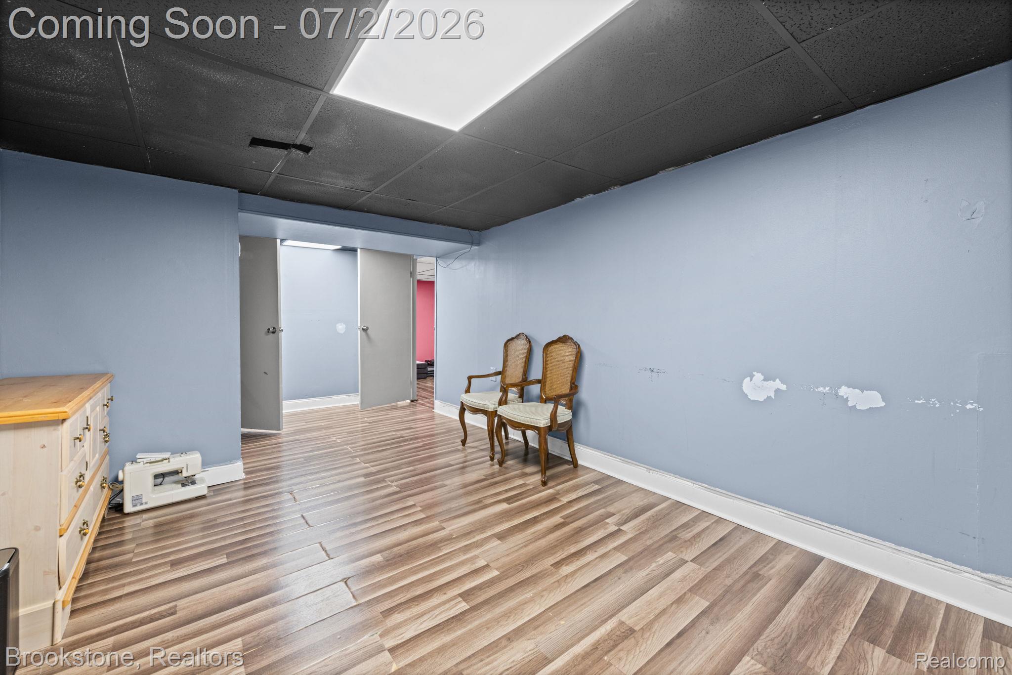 1925 Nicholas Court Warren, MI 48092 - Photo 19 of 26 14-web-or-mls-1925-nicholas-ct.jpg