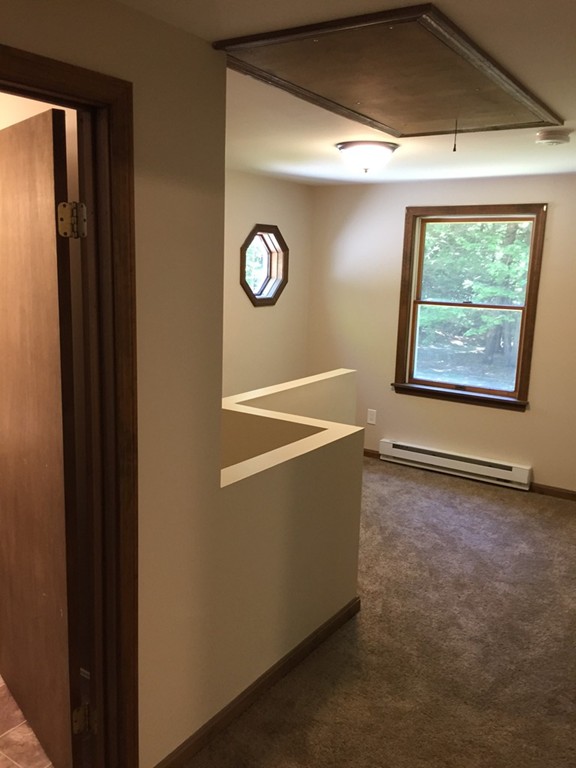 15 Barre Road Templeton, MA 01468 - Photo 12 of 14