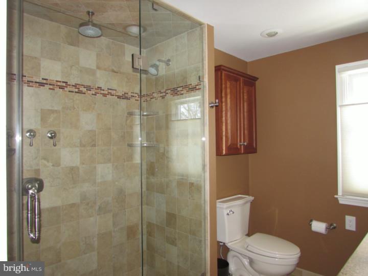 1746 Weedon Road Wayne, PA 19087 - Photo 21 of 25 Bathroom