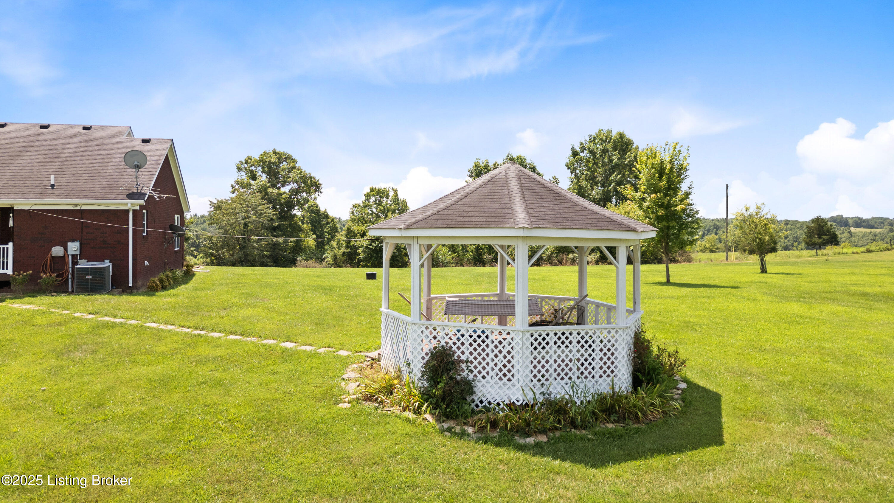 1159 Beech Creek Road Mount Eden, KY 40046 - Photo 37 of 40 046