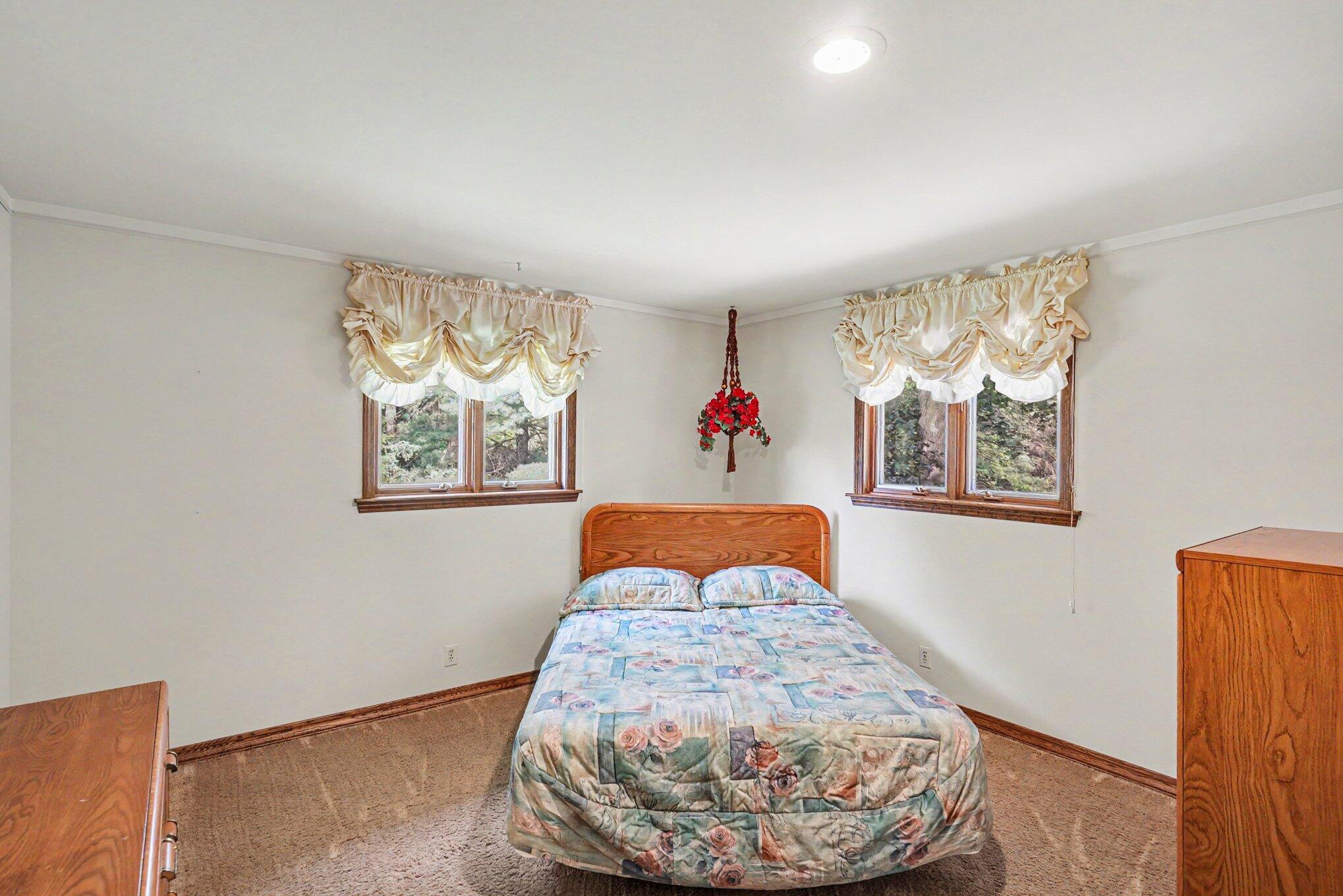 13650 Spencer Road Milford, MI 48380 - Photo 12 of 38 012_file_3661