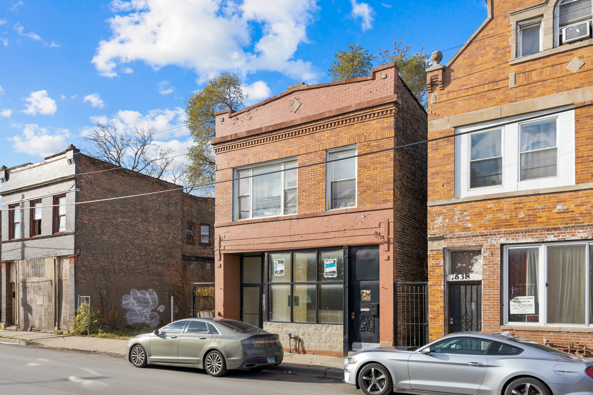 1640 South Pulaski Road Chicago, IL 60623 - Photo 2 of 24