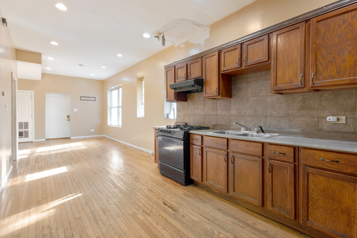 1640 South Pulaski Road Chicago, IL 60623 - Photo 22 of 24